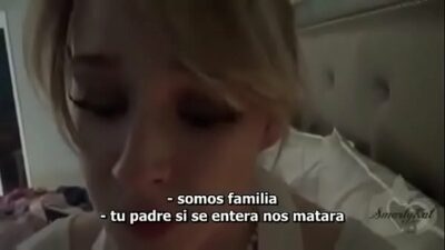 Mama folla al hijo en español