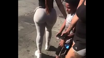 Pelicula porno en la calle