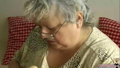 Granny bbw solo