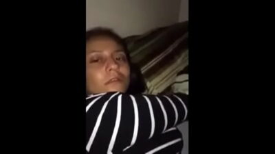 Porno chantajea a su hermana