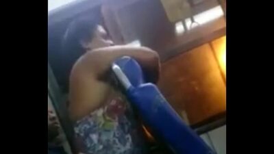 Videos de chicas manoseadas en el bus