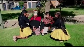 Cholitas bolivianas arrecha